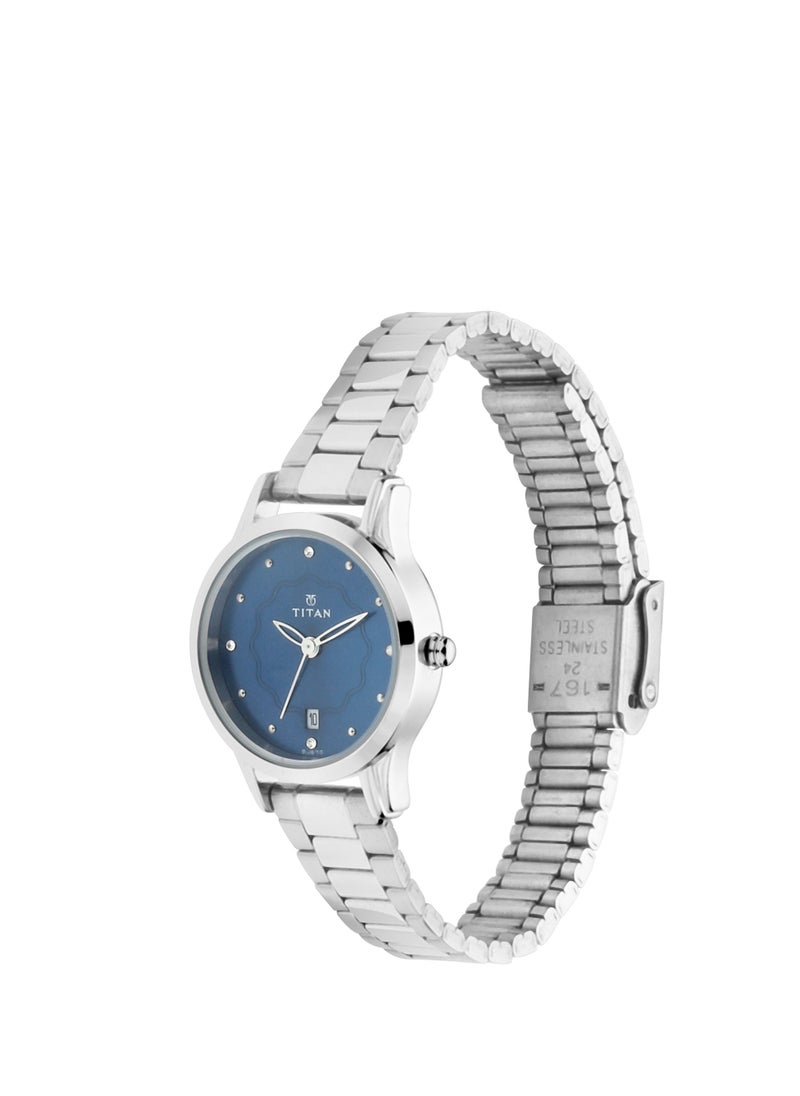 Titan Quartz Analog with Date Blue Dial Metal Strap Watch for Women - pzsku/Z3A817498711D29F191ECZ/45/_/1725287860/cb101fe3-c33f-4ad5-acee-fd6d516f1a30