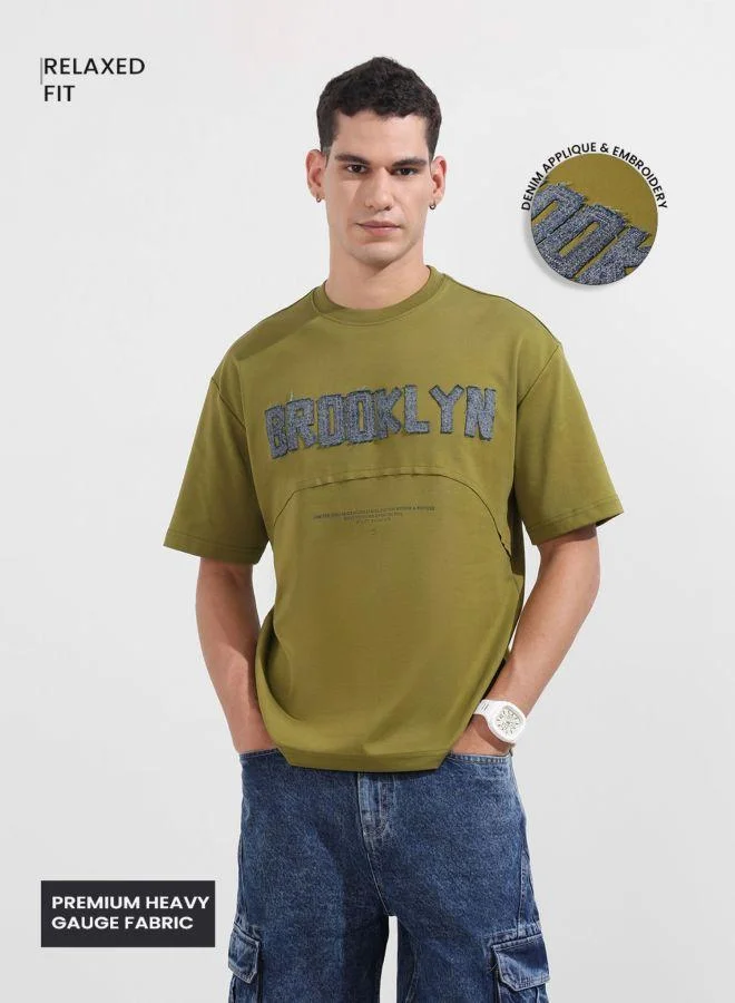 شركة المرآب الهندية Men Relaxed Fit Embroidered Crew Neck Half Sleeves T-Shirt