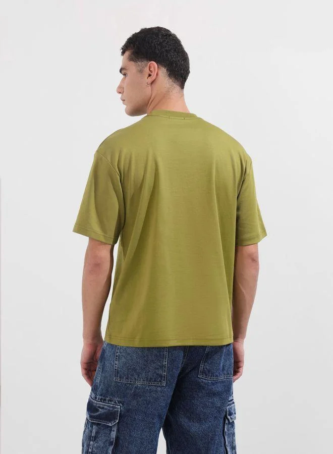 شركة المرآب الهندية Men Relaxed Fit Embroidered Crew Neck Half Sleeves T-Shirt