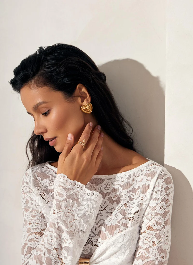 ليتشي أقراط على شكل قلب