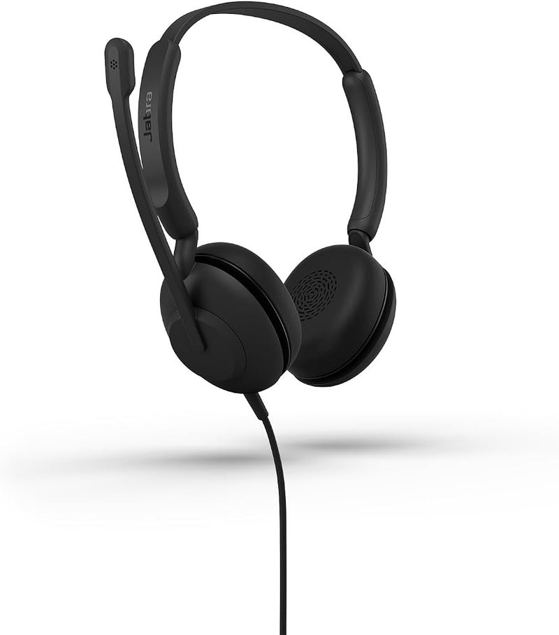 جابرا إيفولف 10 (Jabra Evolve 10) – سماعات رأس سلكية مزودة بميكروفون لإلغاء الضوضاء، مناسبة للاستخدام مع الكمبيوتر أو اللابتوب؛ سهلة التثبيت عبر منفذ USB-A؛ مصممة بوزن خفيف؛ تحتوي على أزرار للتحكم في المكالمات ومستوى الصوت للاجتماعات عبر ال - Image 2