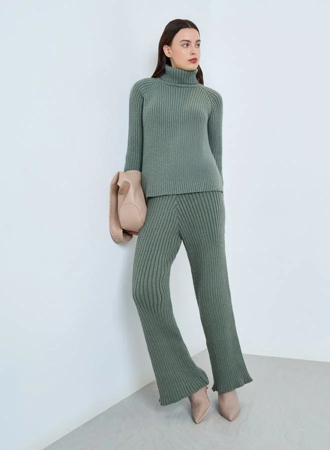Styli Boxy Regular Length Turtle Neck Sweater