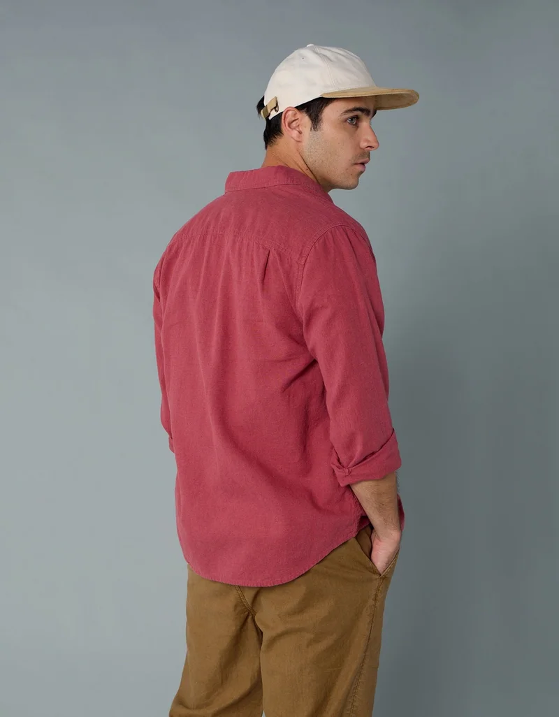 امريكان ايجل قميص بأزرار وأكمام طويلة من مزيج الكتان