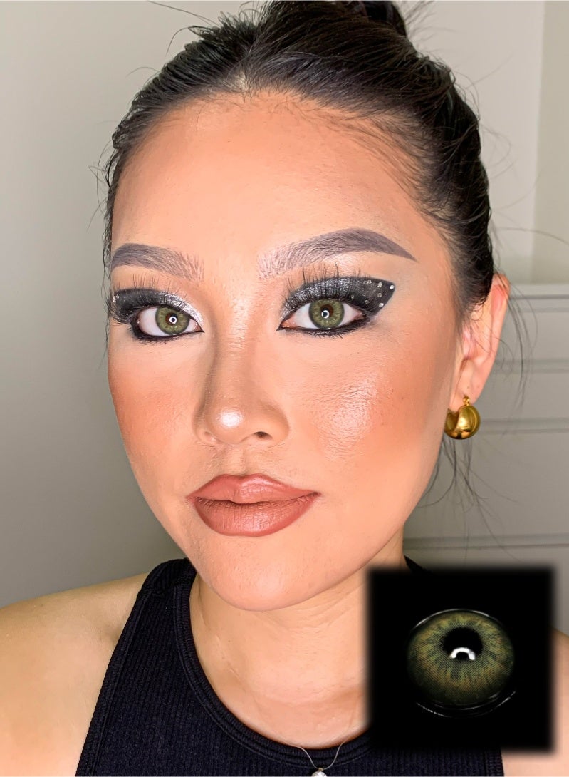 ARUWA Emerald Spell Lenses Yearly Colored Contact Lenses, Unisex Cosmetic Contact Lenses, Natural Fashion Lenses, 40% Water Soft Contacts,Lens Diameter 14.2mm - Image 2