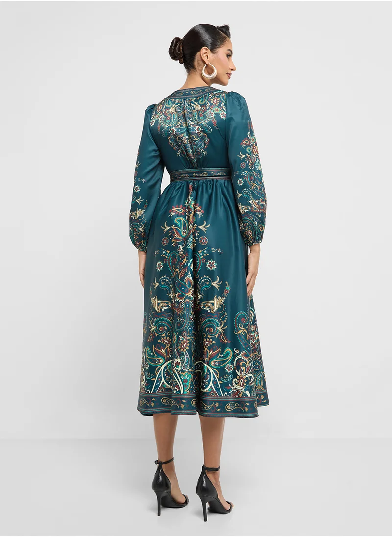 خزانة Printed Wrap Dress