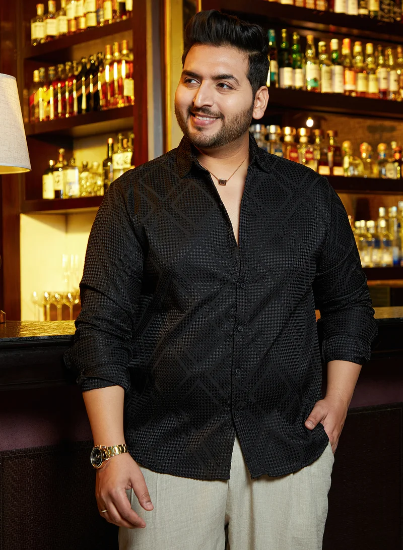 انستافاب بلس Instafab Plus Men's Obsidian Black Shard-Tactile Shirt For Casual Wear | Spread Collar | Long Cuffed Sleeves | Button Closure | Plus Size Shirt Crafted With Comfort Fit For Everyday Wear