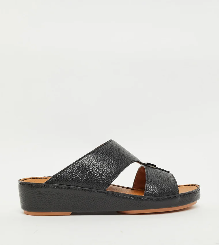 الدو Arabian Textured Sandals