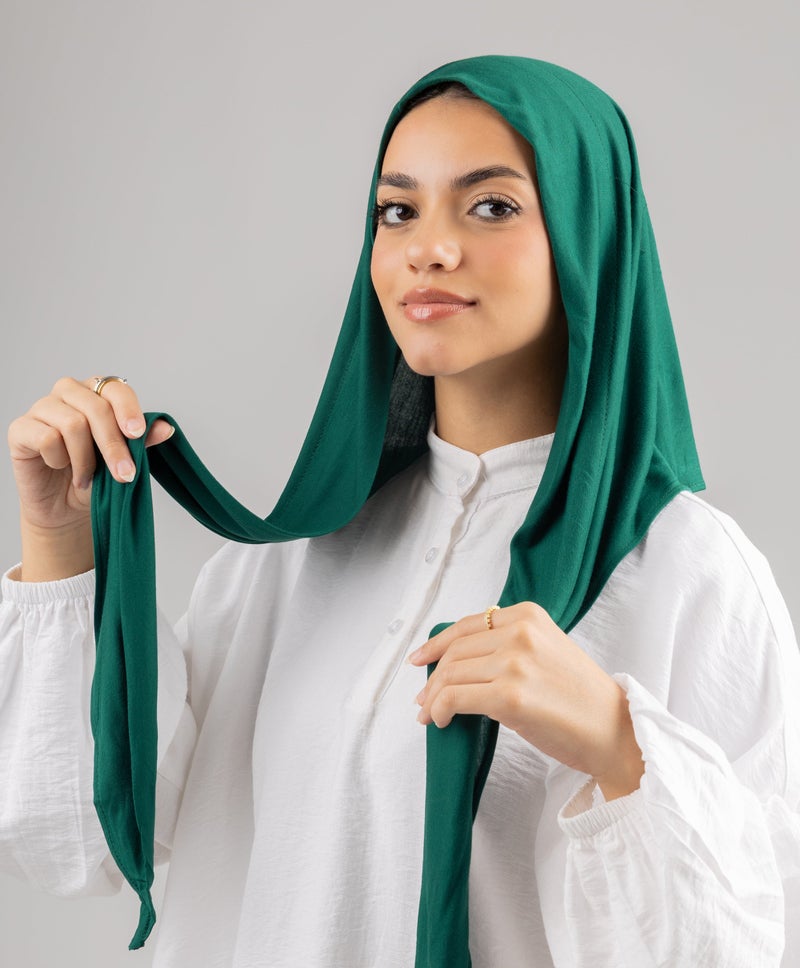 طرحة خضراء أنيقة من القطن والليكرا