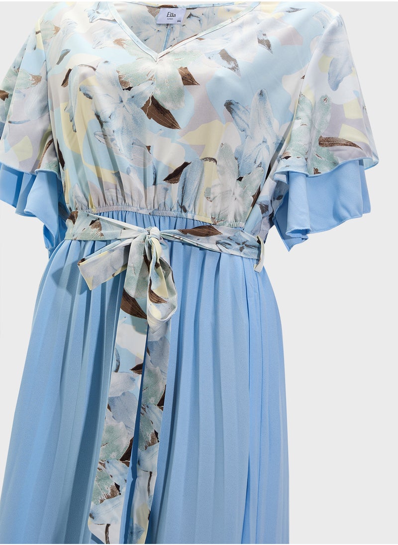 Ella Plus Printed Dress With Pleats  - Image 3