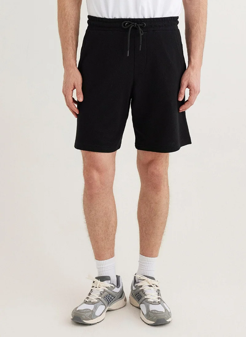 مافي Black Shorts
