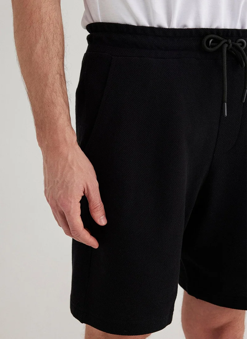 مافي Black Shorts