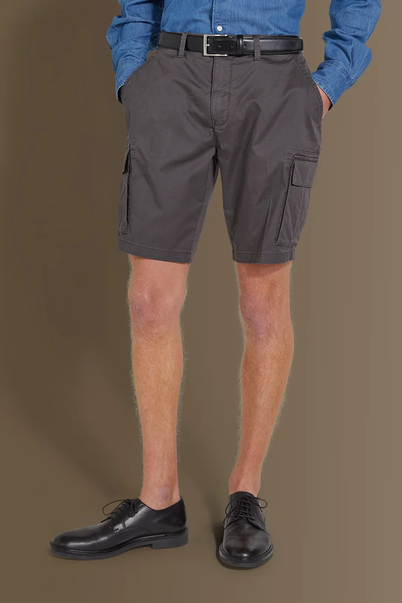 Doppelganger Grey Cargo bermuda twill stretch construction - DK Grey for Men | Best Price UAE