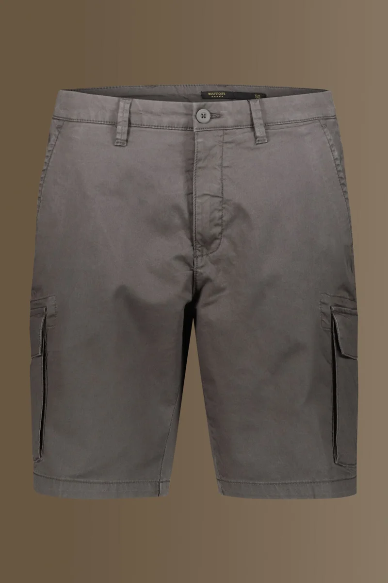 Doppelganger Grey Cargo bermuda twill stretch construction - DK Grey for Men | Best Price UAE