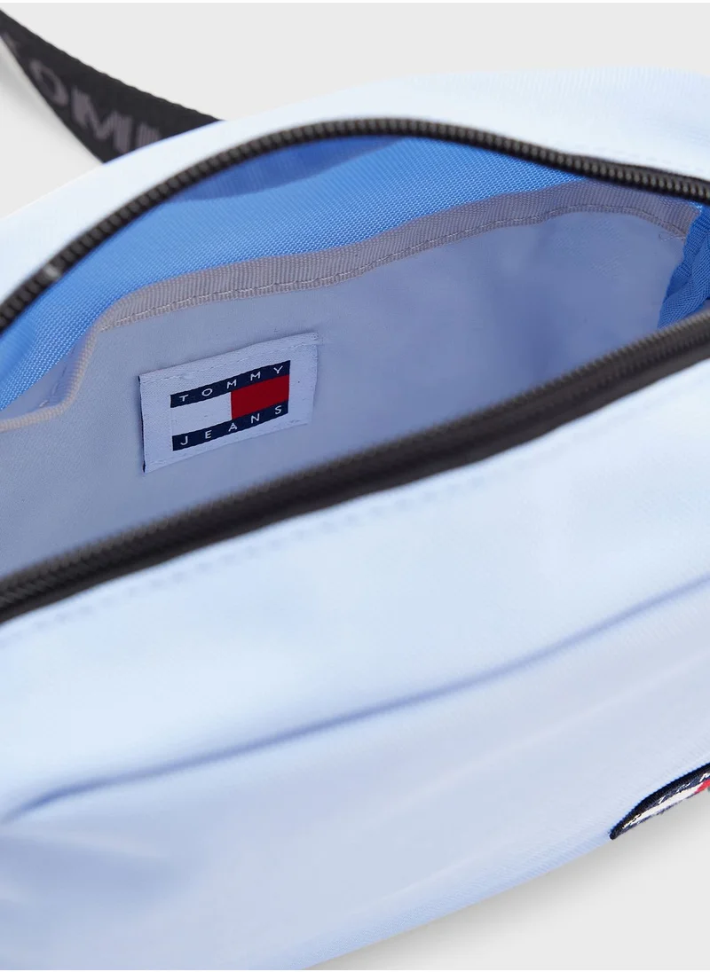 TOMMY JEANS Essential Daily Crossbody Bag