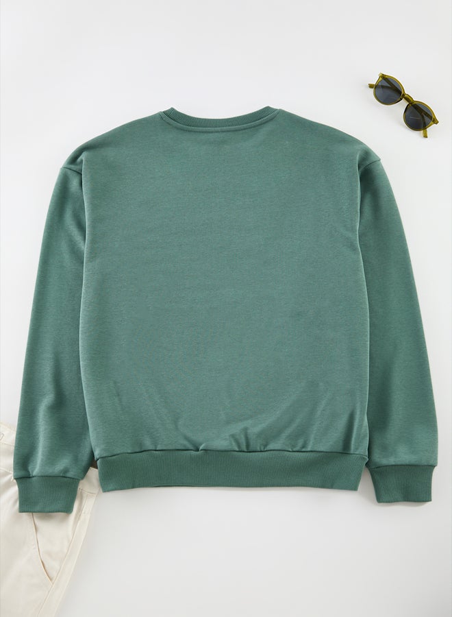 trendyol Green Oversize/Wide Cut Embossed Text Printed Unshaded Sweatshirt - Image 4