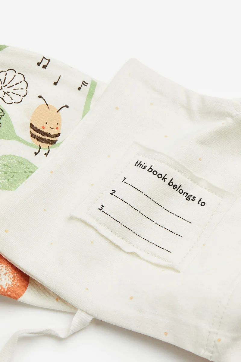 H&M Fold-out soft book