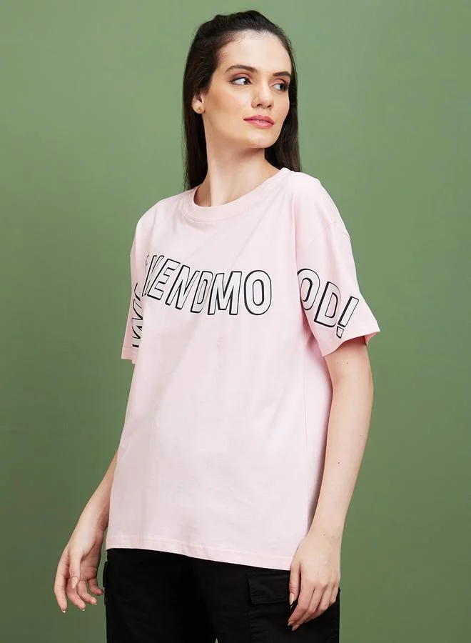 جلو باص Globus Slogan Print Round Neck Cotton Boxy Fit T-Shirt