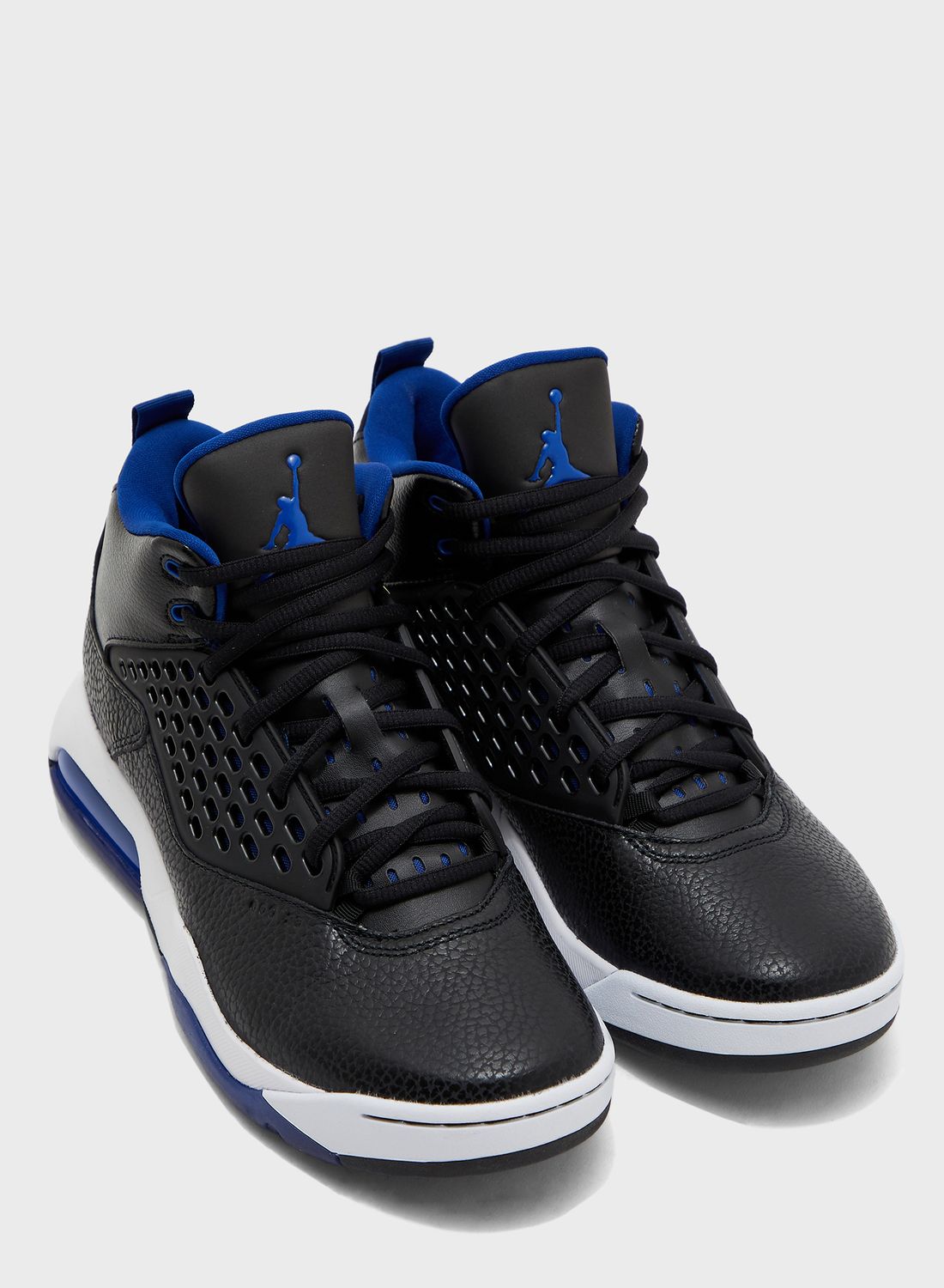 jordan maxin 200 black and blue