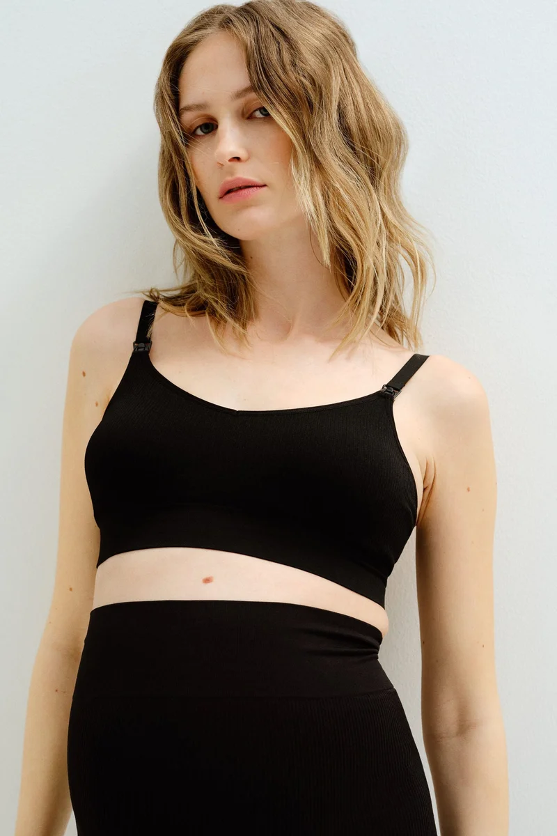 H&M MAMA Seamless nursing sports bra