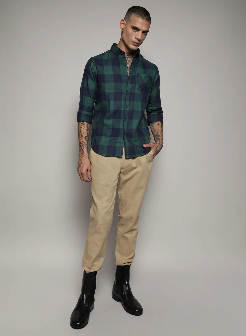 Campus Sutra Men's Navy Blue & Forest Green Buffalo Check Shirt