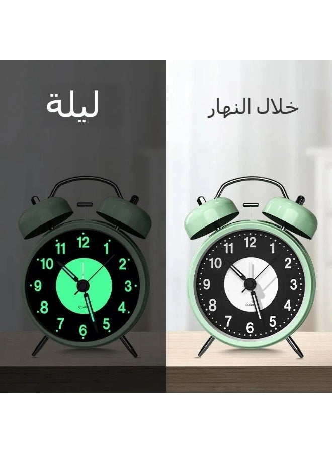تم تصميم ساعة المنبه هذه خصيصًا للأشخاص الذين ينامون نومًا عميقًا، وتتميز بقرص ثلاثي الأبعاد، وتعمل بالبطارية (البطاريات مرفقة)، وتحتوي على ضوء ليلي، وهي مناسبة للأطفال. - Image 1