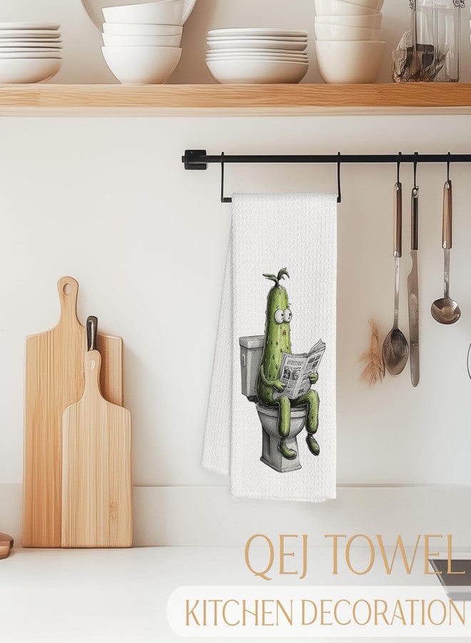 QEJ Funny Pickle Gifts Bathroom Hand Towels, Gifts for Pickle Lovers, Pickles Sitting on Toilet Decorative Hand Towels for Guest Bath Bathroom Washroom, 16x24 Inch - Image 3