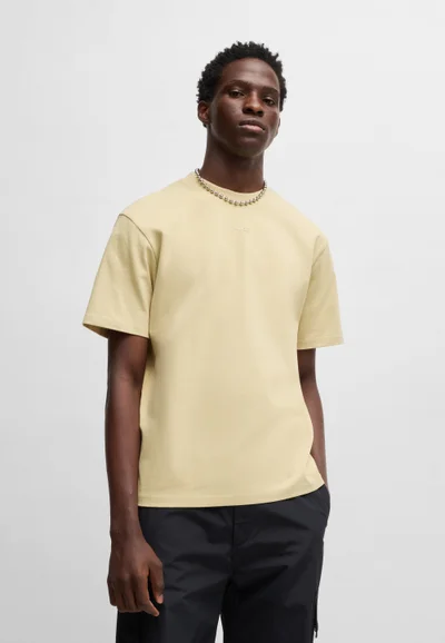 HUGO Relaxed-fit T-shirt in cotton with logo print