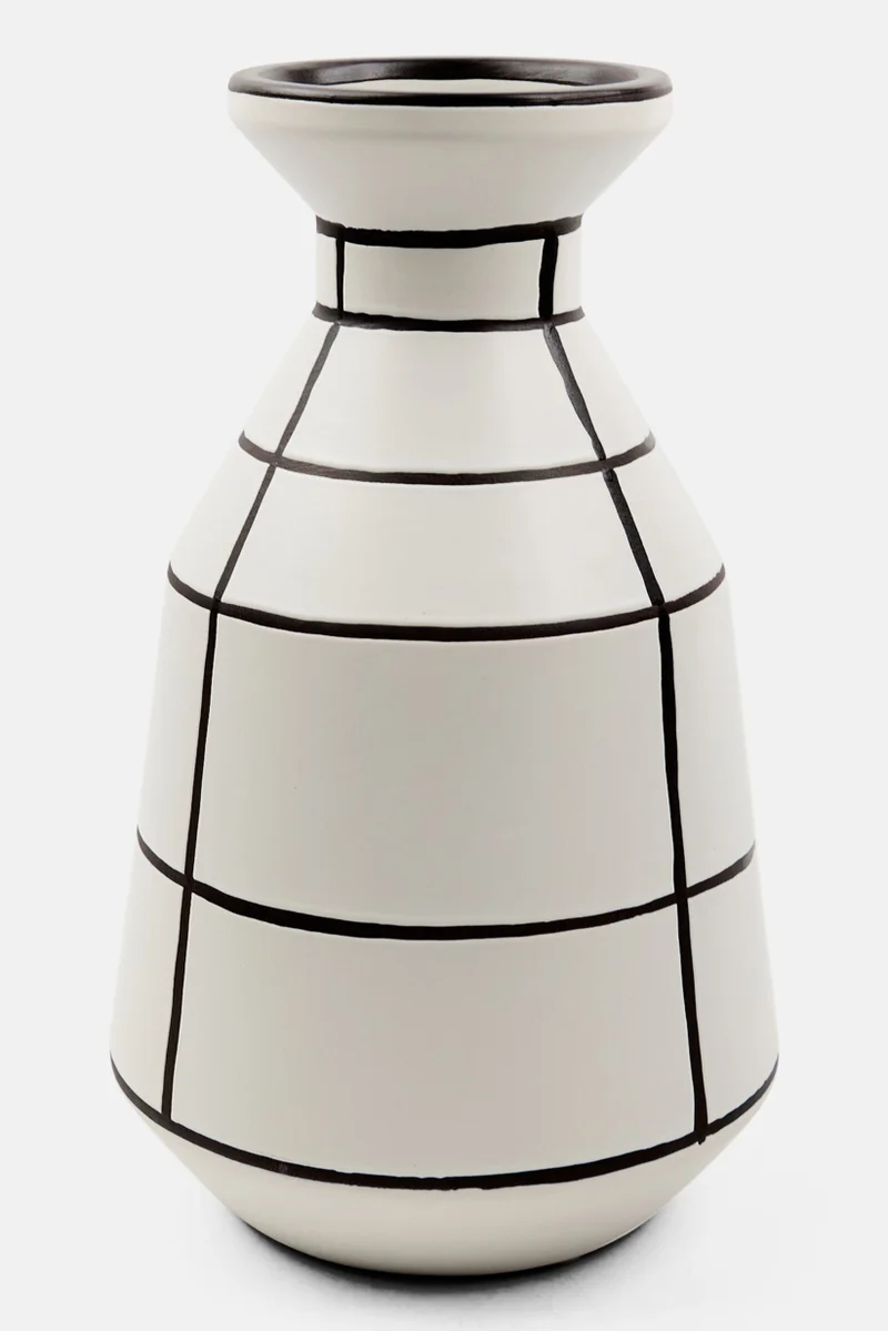 Muy Mucho Ceramic Flower Vase, White
