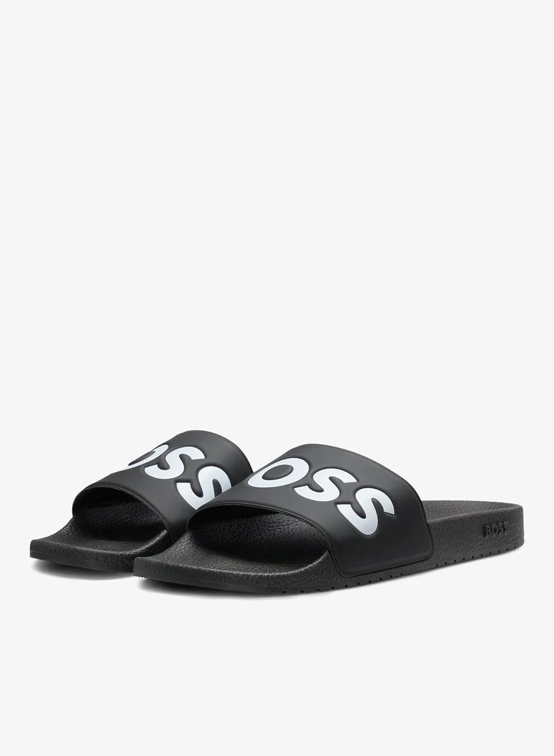 Italian-made slides with large logo detail