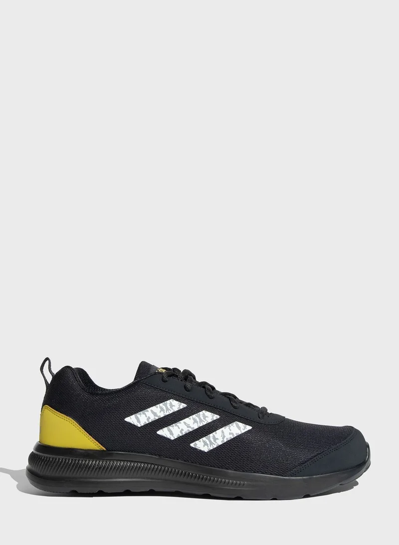 adidas حذاء ستريت اهيد