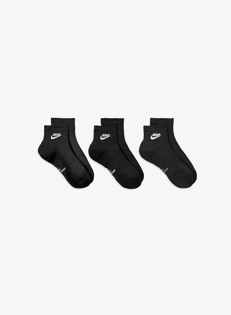 Nike 3-Pack Everyday Elevated Ankle Futura Socks - Image 1