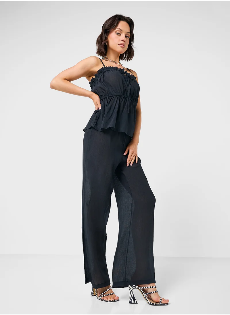 جينجر Shirred Tie Up Detail Top & Relaxed Fit Pant Co-Ord Set