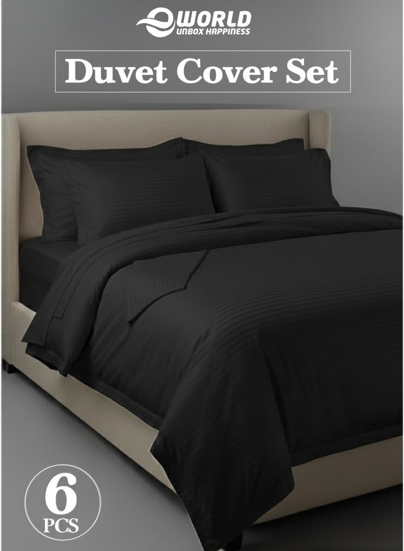 إي وورلد طقم لحاف مخطط فاخر لجميع المواسم – طقم مكون من 6 قطع باللون الأسود | مقاس كينغ 220×240 سم | فائق النعومة، مقاوم للتجاعيد وصُنع في دبي | يشمل غطاء لحاف، ملاءة مطاطية (200×200 سم) و4 أغطية وسائد (50×70 سم) - Image 1