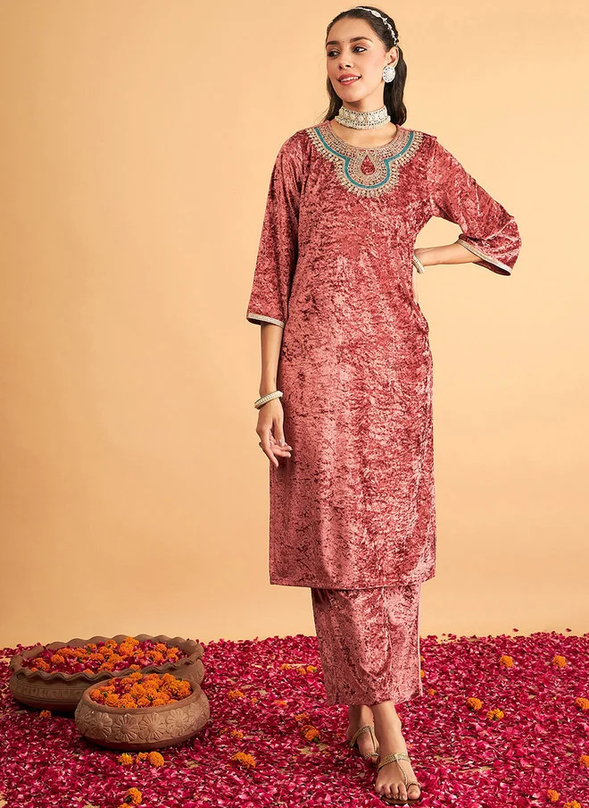 Velvet Kurta with Ethnic Motifs for Women