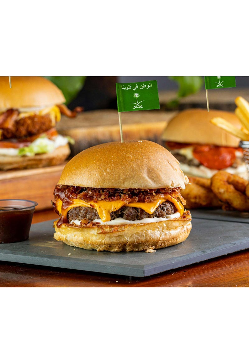 50 قطعة من أعلام المملكة العربية السعودية الصغيرة لأعلام اليوم الوطني باللون الأخضر للأطعمة أو غيرها من الديكورات مقاس 3.5 × 2.5 سم - Image 2