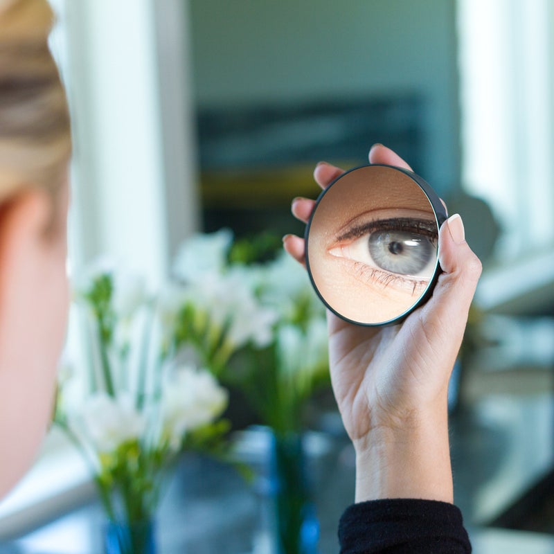 Zadro Compact 15X Magnification Travel Lightweight Portable Suction Cup Makeup Spot Mirror, Black, Black Finish - Image 2