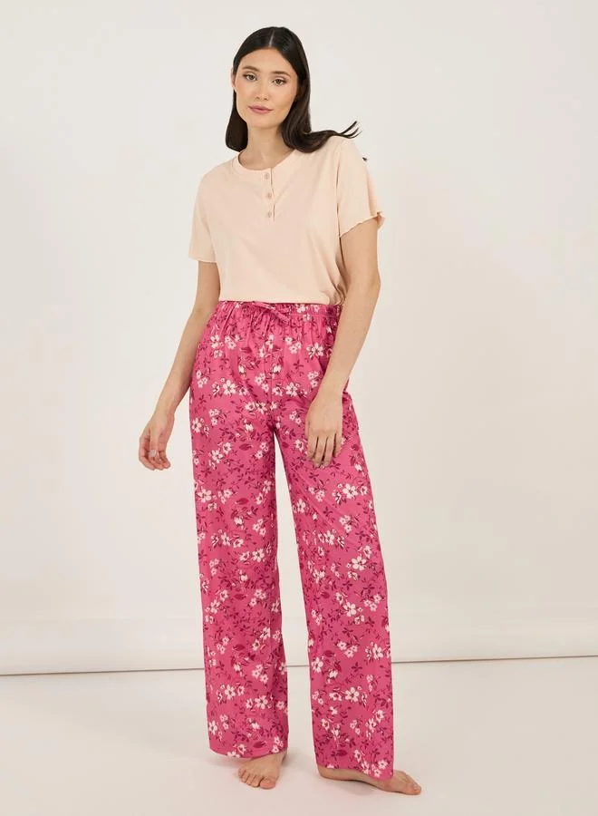 Styli Styli Rib Placket T-Shirt and Ditsy Floral Print Pyjama Set