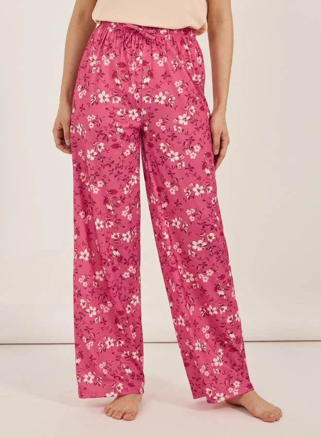 Styli Styli Rib Placket T-Shirt and Ditsy Floral Print Pyjama Set