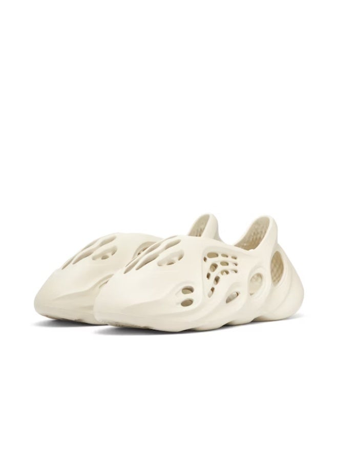 Adidas Adidas Yeezy Foam Runner One-piece molded clogs | Best Price UAE ...