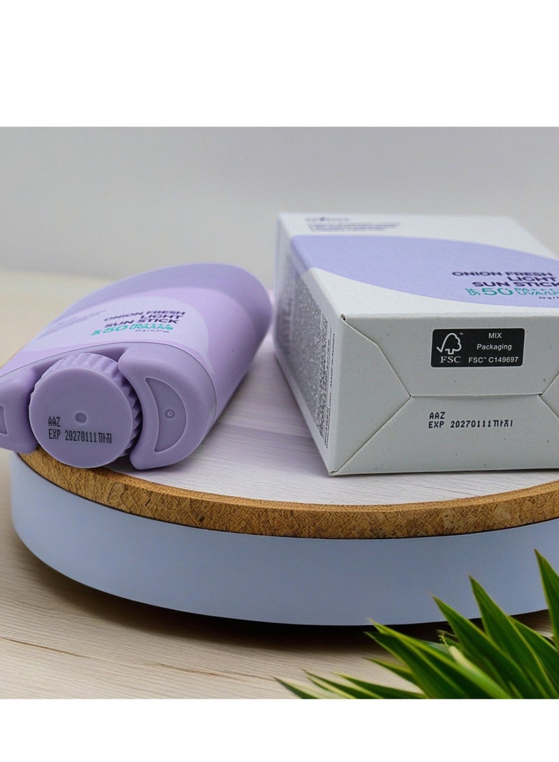 IsNtree Lightweight Oil Control Air iSntree Onion Sunscreen Stick 22g Refreshing Moisturizing Soft Velvet SPF50+ - Image 2