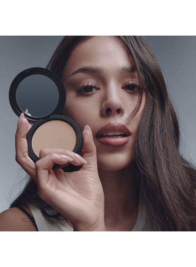 MAC Cosmetics Studio Fix Powder Plus Foundation NC37 - Image 3