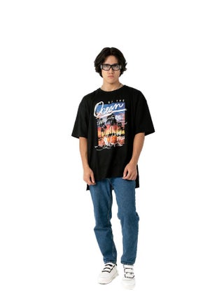 Graphic Print Tee Oversize - pzsku/Z3AB16CDF992B958491D0Z/45/_/1710847548/c1c60048-461a-4b76-80a3-d10f21a8d912