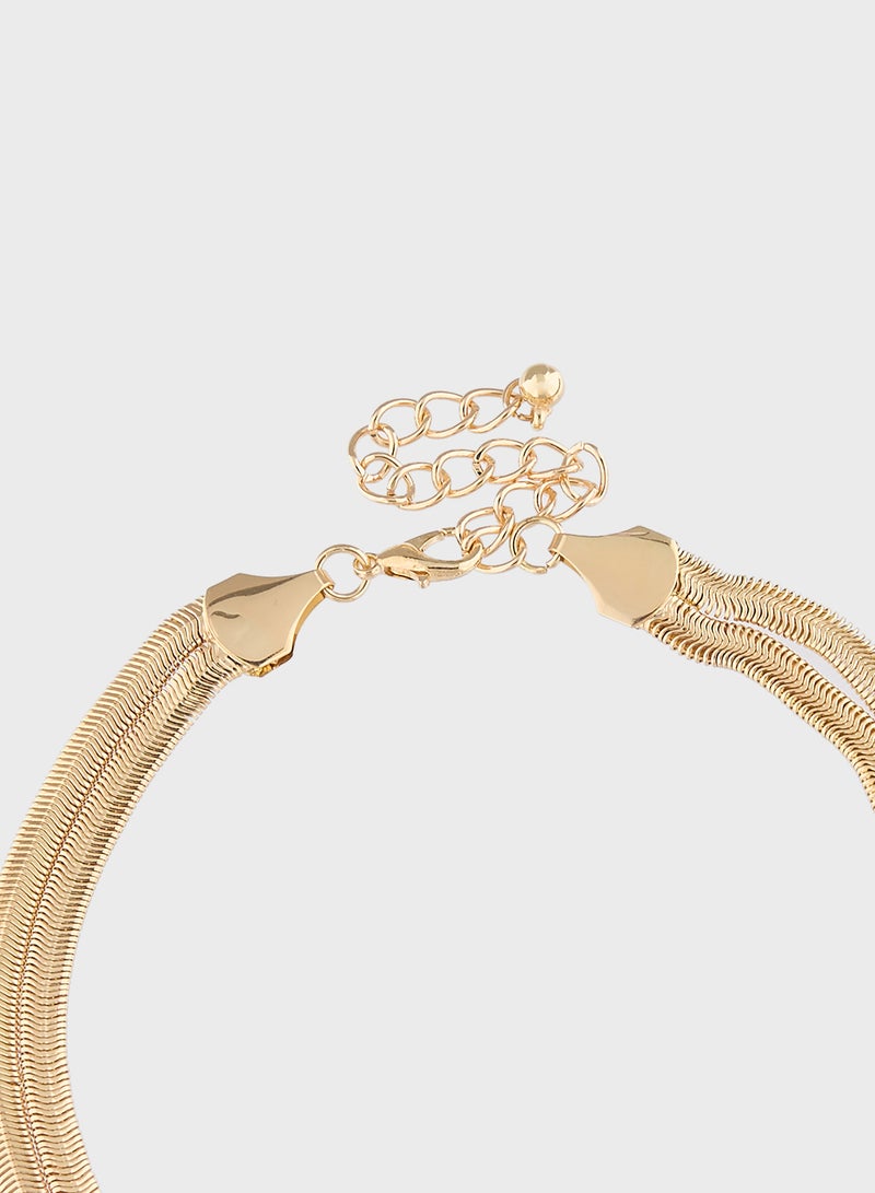 ايلا عقد قصير بسلسلة بتفاصيل عقدة - Image 3