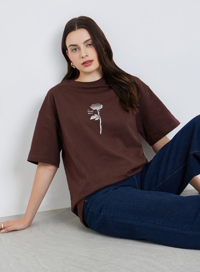 Styli Women Rose Foil Graphic 100% Cotton T-Shirt - Image 3