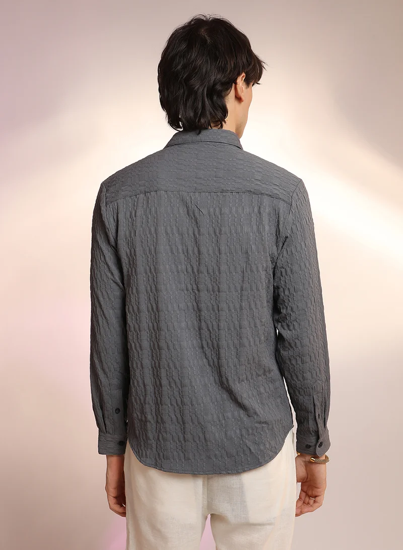 Campus Sutra Men's Charcoal Grey Embossed Geometric Shirt