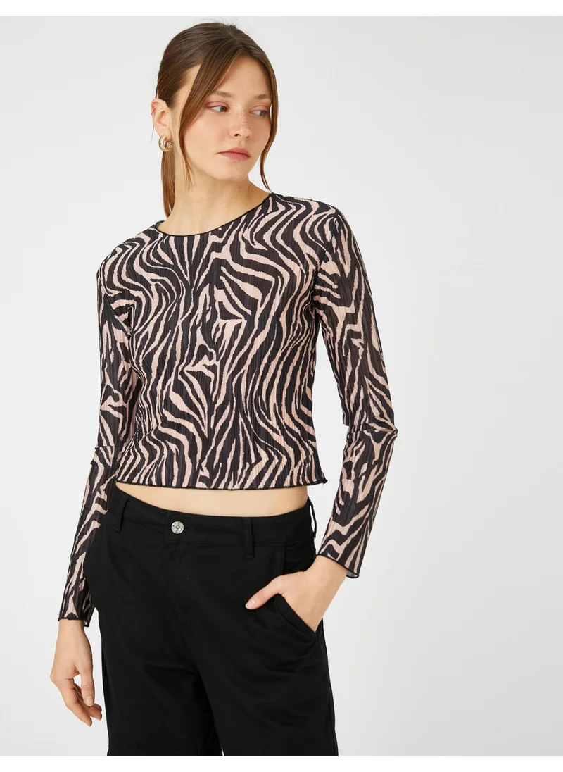 KOTON Pleated Crop T-Shirt Crew Neck Long Sleeve