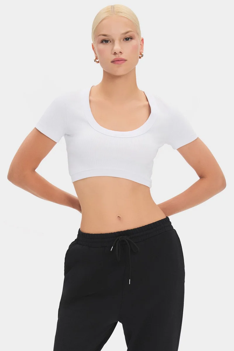 JUNE Women's Cotton Twill Crop T-Shirt Short Sleeve