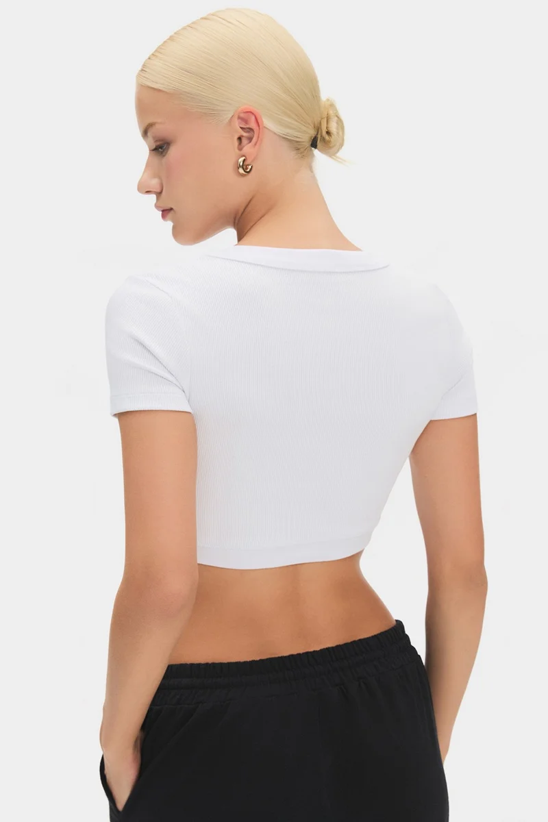 JUNE Women's Cotton Twill Crop T-Shirt Short Sleeve
