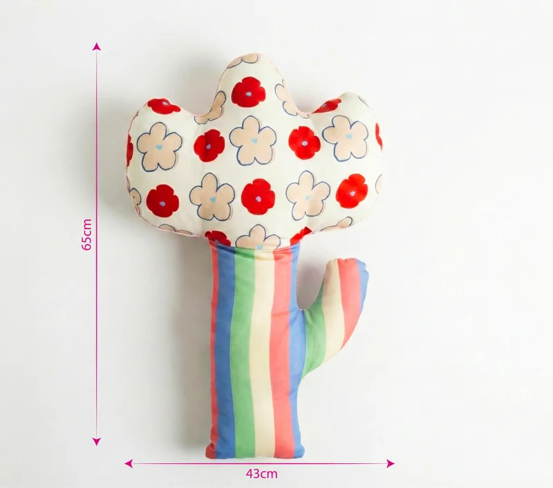 FILLE A FILLE Rainbow Bloom Pillow