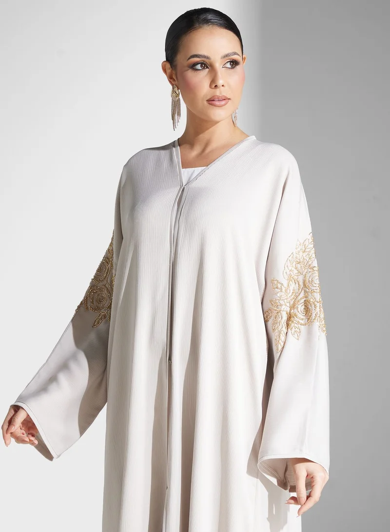 hayas closet Embellished Button Detail Abaya